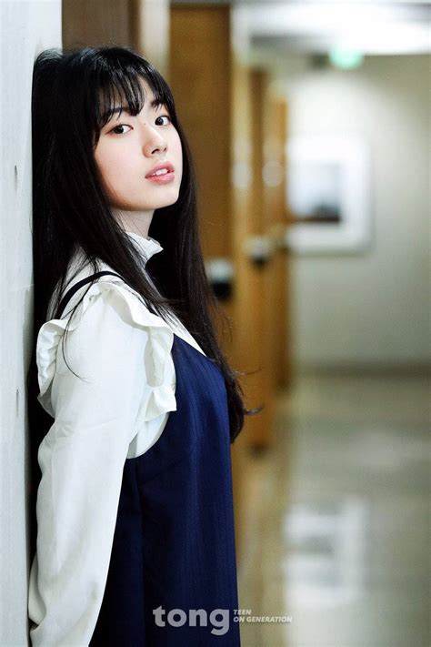 Shin Se Hwi (신세휘) .